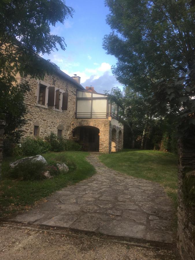 Gite A La Campagne Quins Екстер'єр фото