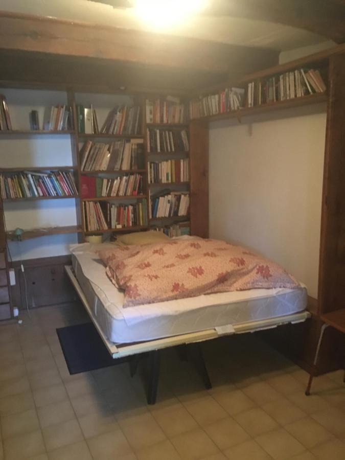 Gite A La Campagne Quins Екстер'єр фото